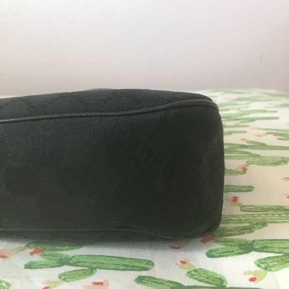 Black GG Canvas Gucci Eclipse Shoulder Bag - Picture 4 of 8